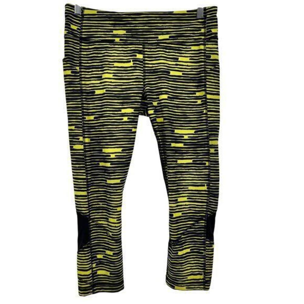 lululemon Crop leggings Pace Rival Sea Wheeze Striped Zip Pockets rare size 10
